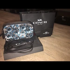 Coach crossbody bag, brand new has never been used NOT once. Original everything